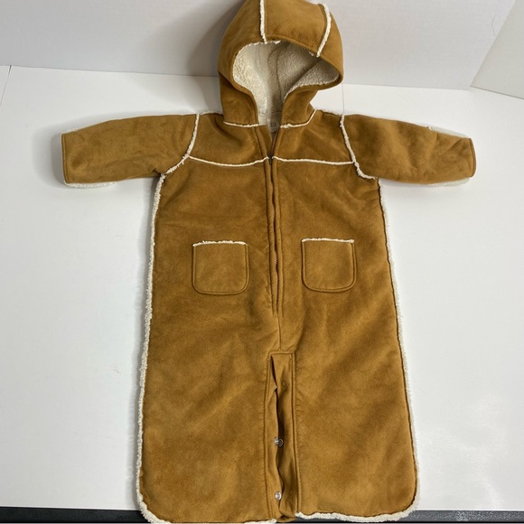 GAP Jackets & Coats Baby Gap Faux Suede Fleece Lined Tan Bunting Snowsuit Size Newborn To 3